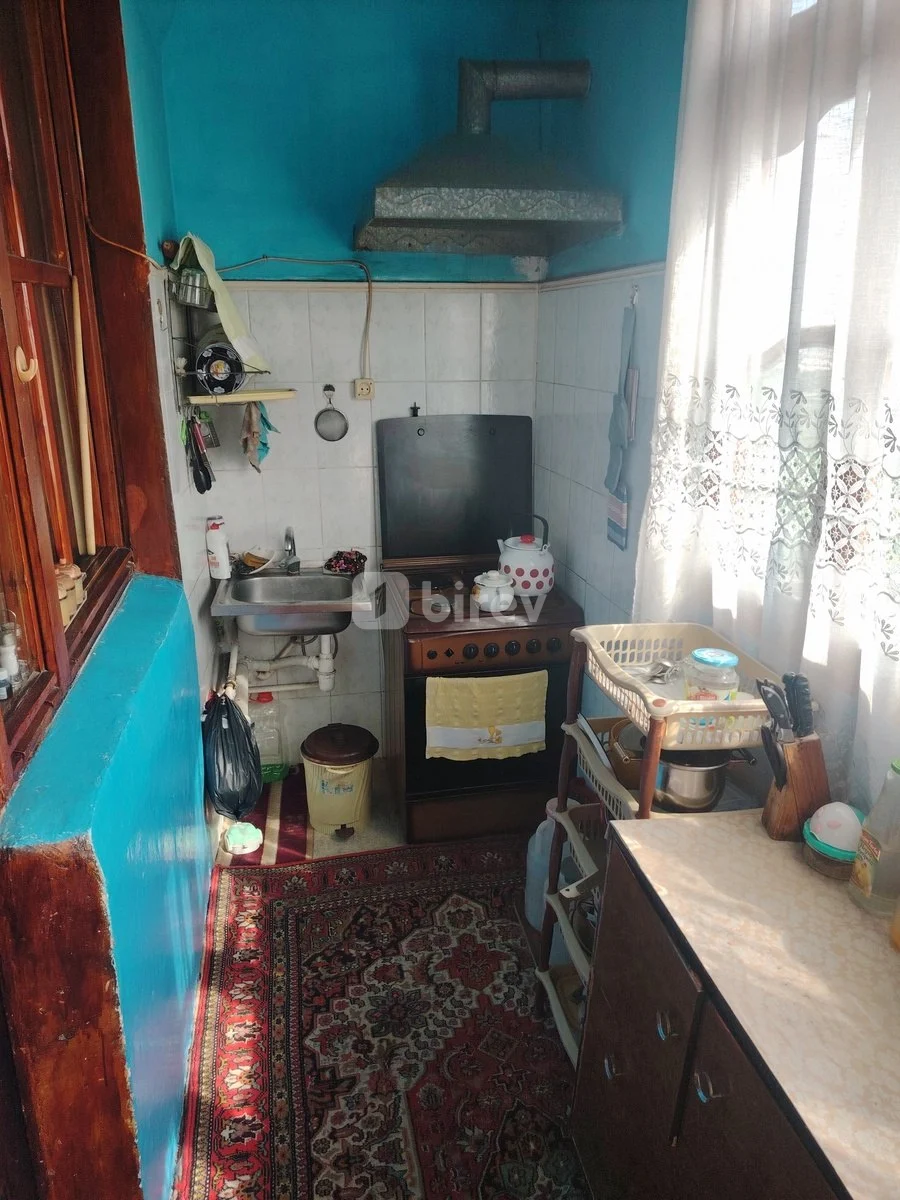 3-комнатная квартира, Гянджа, Vəli Xuluflu küç. — фото 11