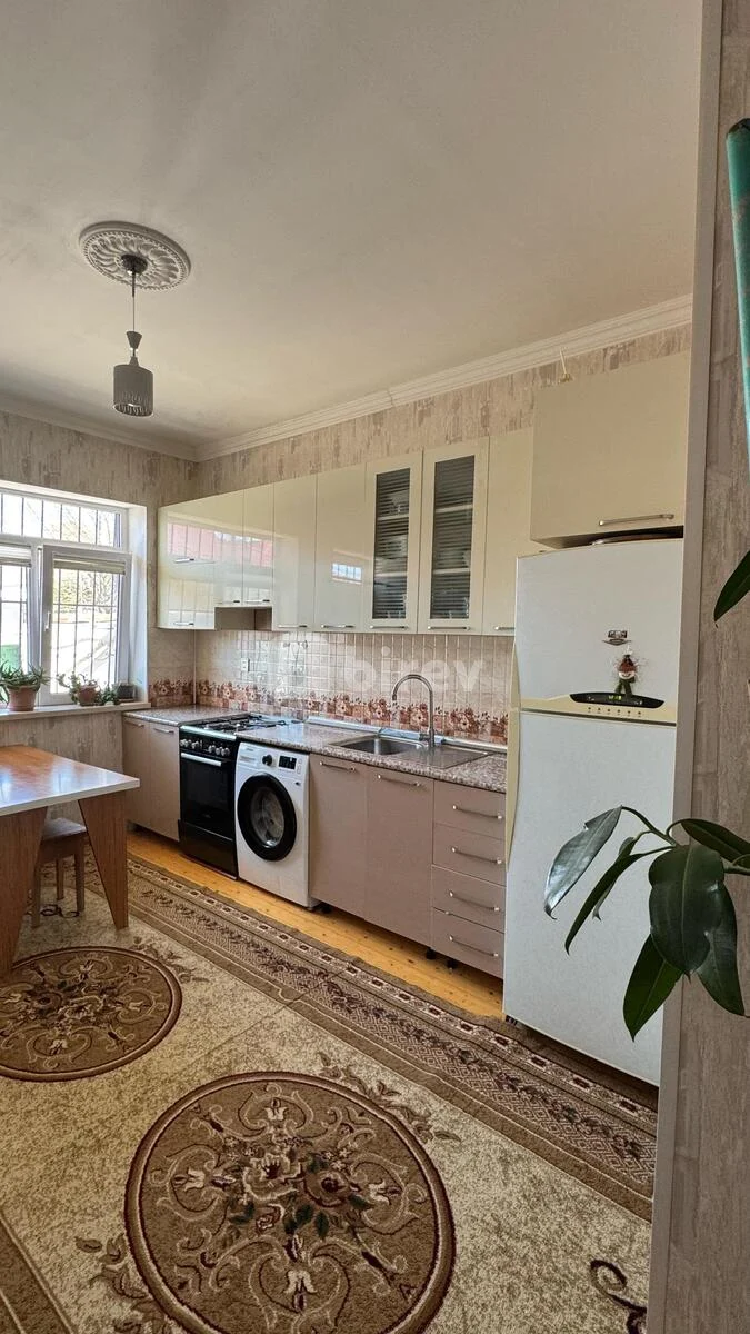 3-комнатный дом, Хатаинский район, Cəmşid Naxçivanski küç., Баку — фото 1