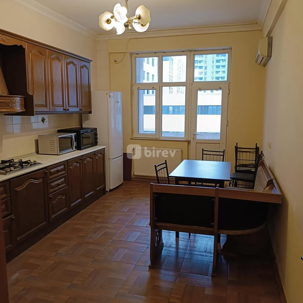 3-комнатная квартира, пос. 8-й километр, Rüstəm Rüstəmov küçəsi, Низаминский район — фото 2