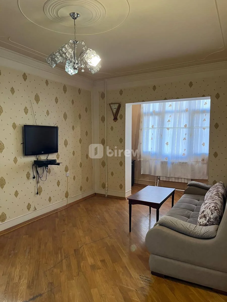 2-комнатная квартира, 8-й микрорайон, Ə.Naxçıvani küçəsi, Бинагадинский район — фото 1
