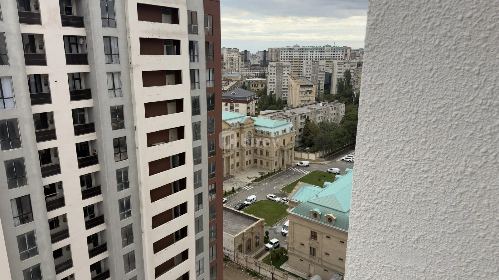 1-комнатная квартира, 8-й микрорайон, Süleyman Sani Axundov küçəsi, Бинагадинский район — фото 2