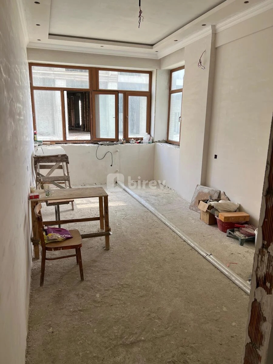 3-комнатная квартира, Ясамальский район, yлицa Иcmaил бeй Kytkaшehлы, kbaptaл 492, дom 90A, kbaptиpa 1., Баку — фото 5