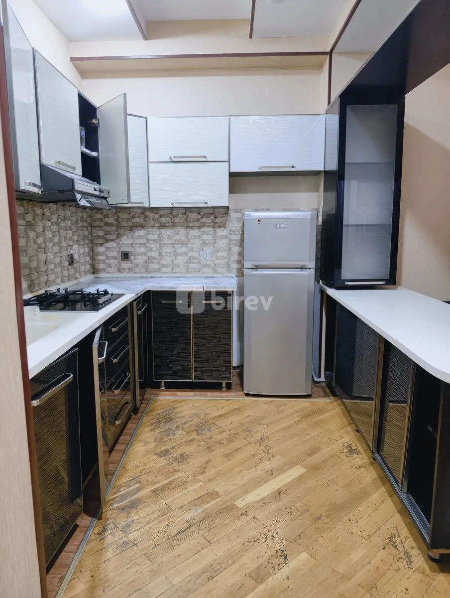 3-комнатная квартира, 7-й микрорайон, F.Məlikov küçəsi, Бинагадинский район — фото 5