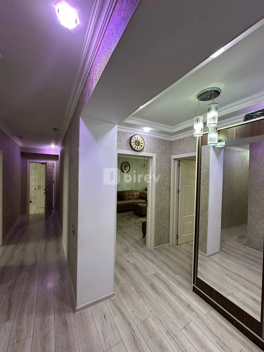 4-комнатная квартира, пос. 8-й километр, Elşən Süleymanov 57, Низаминский район — фото 2