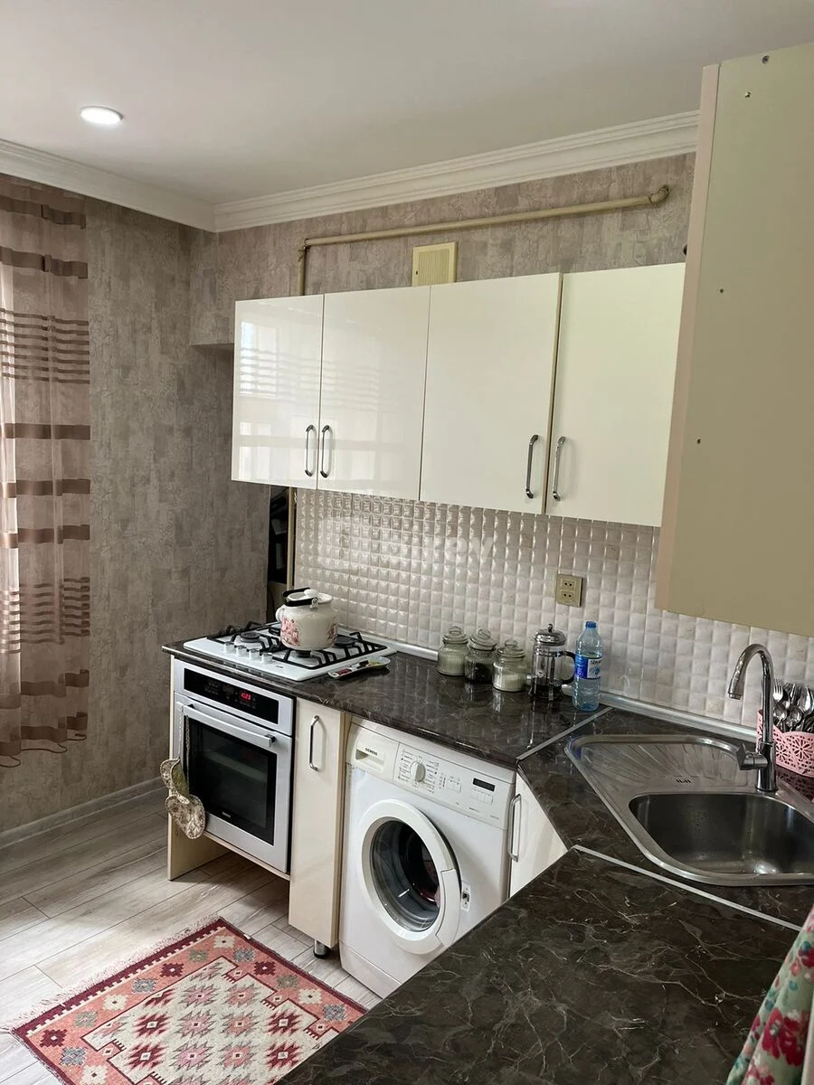 4-комнатная квартира, пос. 8-й километр, Elşən Süleymanov 57, Низаминский район — фото 17