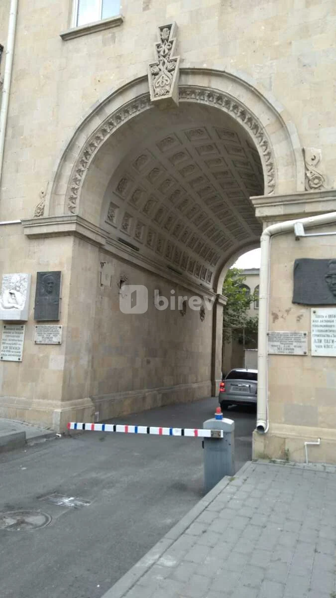 2-комнатная квартира, Сабаильский район, 28 may küç. 20, Баку — фото 12