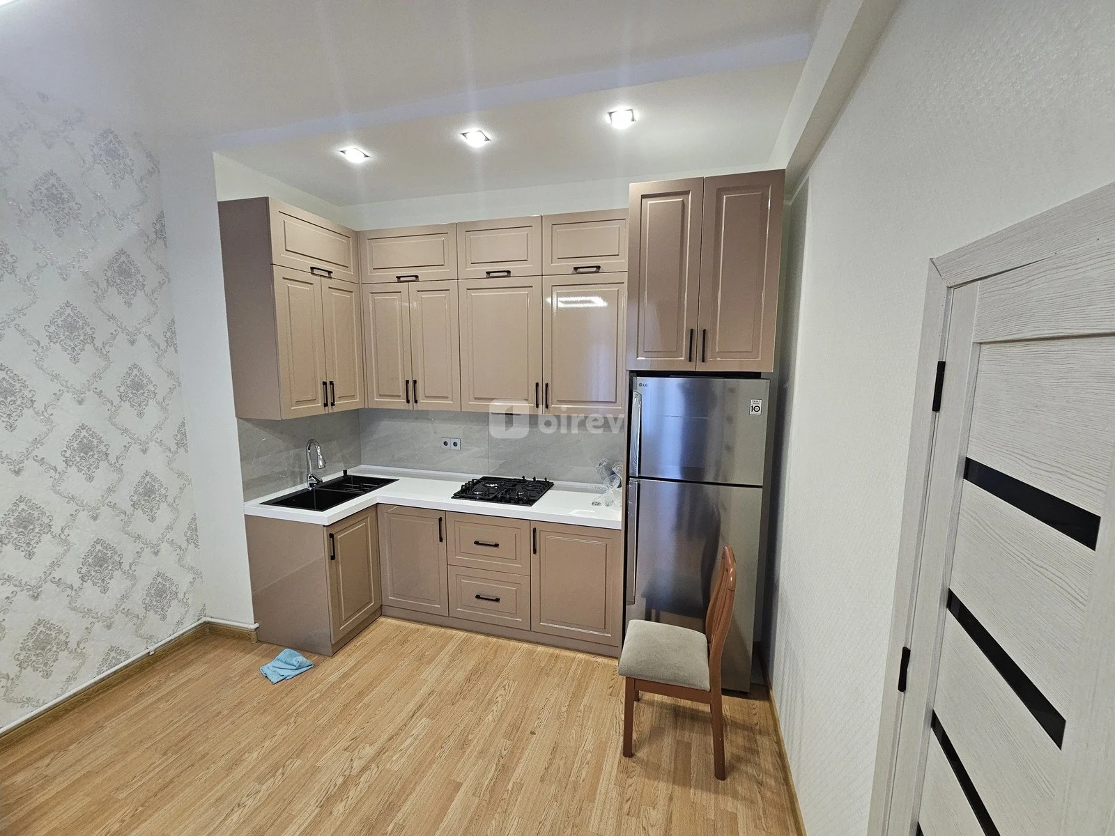 3-комнатная квартира, Насиминский район, Həsən Əliyev küç. 17, Баку — фото 4