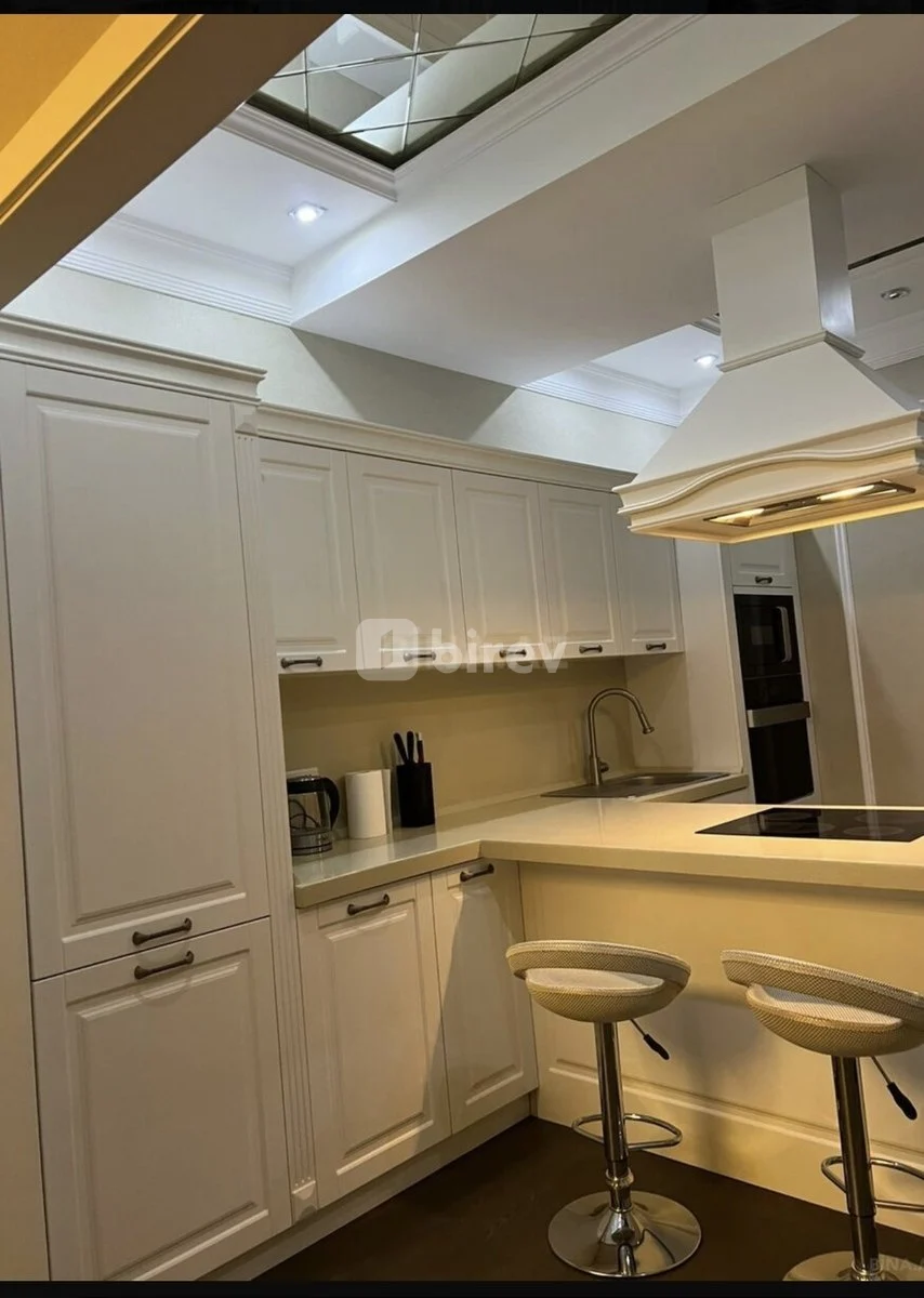 2-комнатная квартира, Насиминский район, 28 May küçəsi, Баку — фото 1