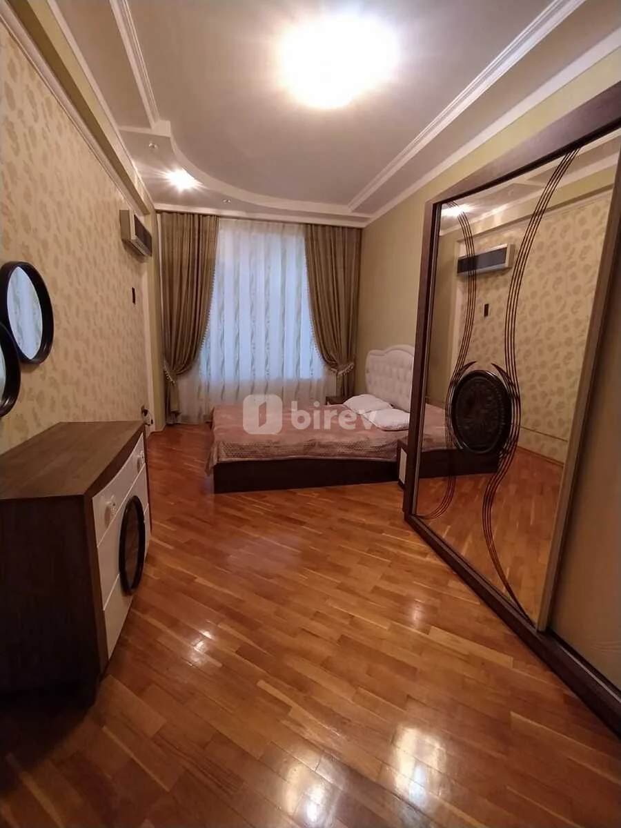 5-комнатная квартира, Насиминский район, Bülbül pr. 65C, Баку — фото 7