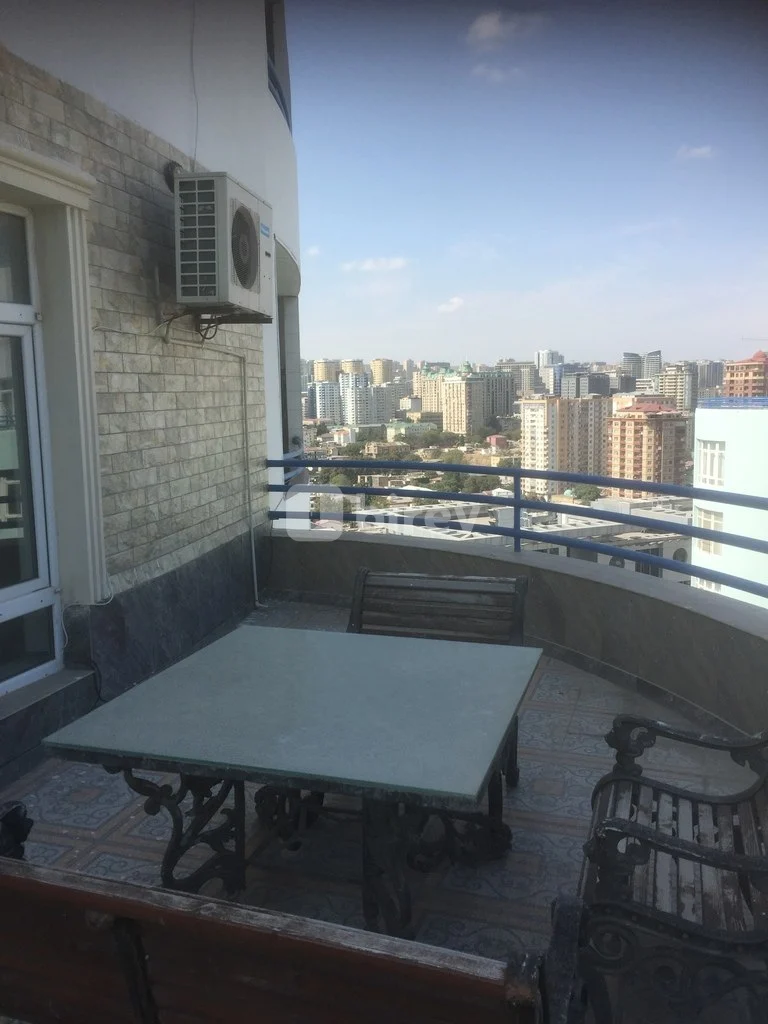4-комнатная квартира, пос. Кубинка, Səməd Vurğun küç.58, Насиминский район — фото 5
