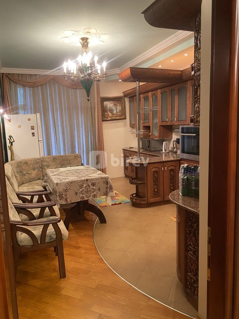 4-комнатная квартира, пос. Кубинка, Səməd Vurğun küç.58, Насиминский район — фото 11