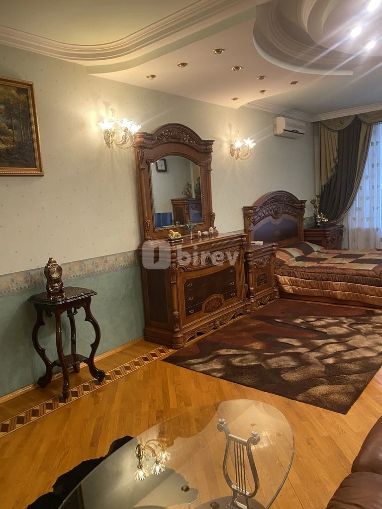 4-комнатная квартира, пос. Кубинка, Səməd Vurğun küç.58, Насиминский район — фото 16