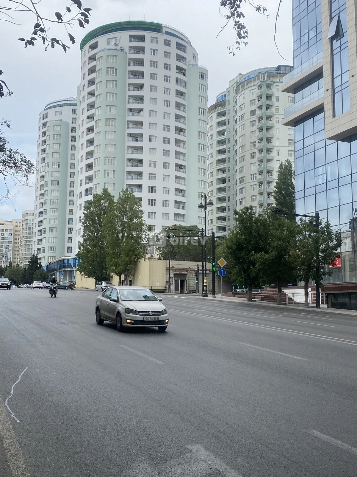 4-комнатная квартира, пос. Кубинка, S.Vurğun küçəsi, Насиминский район — фото 1