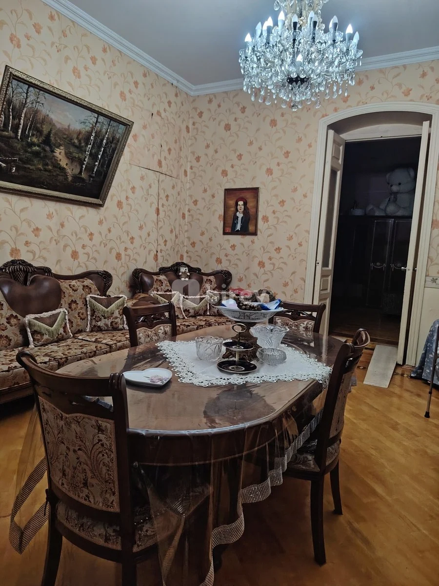 3-комнатная квартира, пос. Кубинка, Shamil Ezizbeyov 92, Насиминский район — фото 6