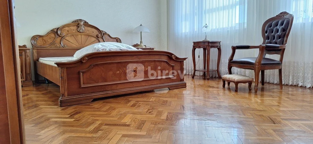 4-комнатная квартира, Сабаильский район, İzzət Nəbiyev küç., Баку — фото 17