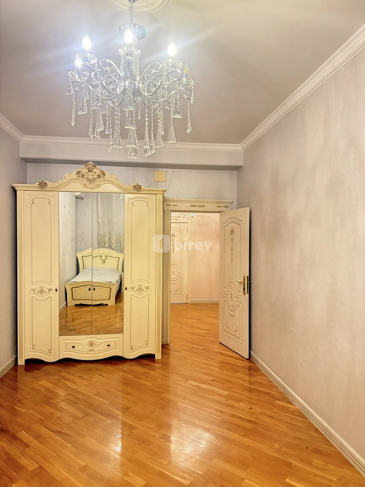 4-комнатная квартира, Насиминский район, Ceyhun Səlimov küç., 16., Баку — фото 3
