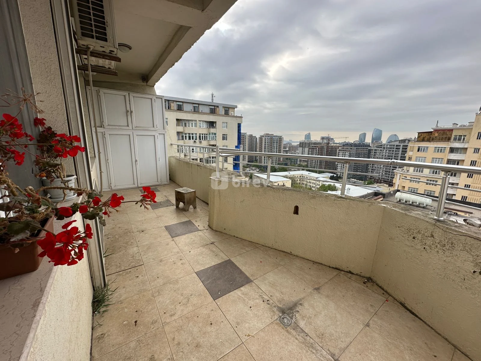 4-комнатная квартира, Насиминский район, R. Behbudov 71, Баку — фото 13