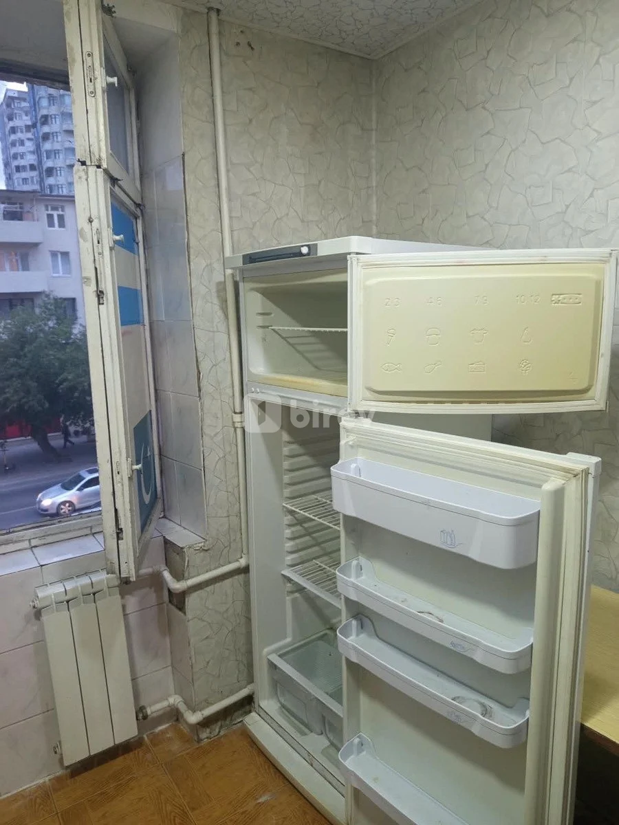 3-комнатная квартира, Насиминский район, Azadlıq pr84, Баку — фото 8