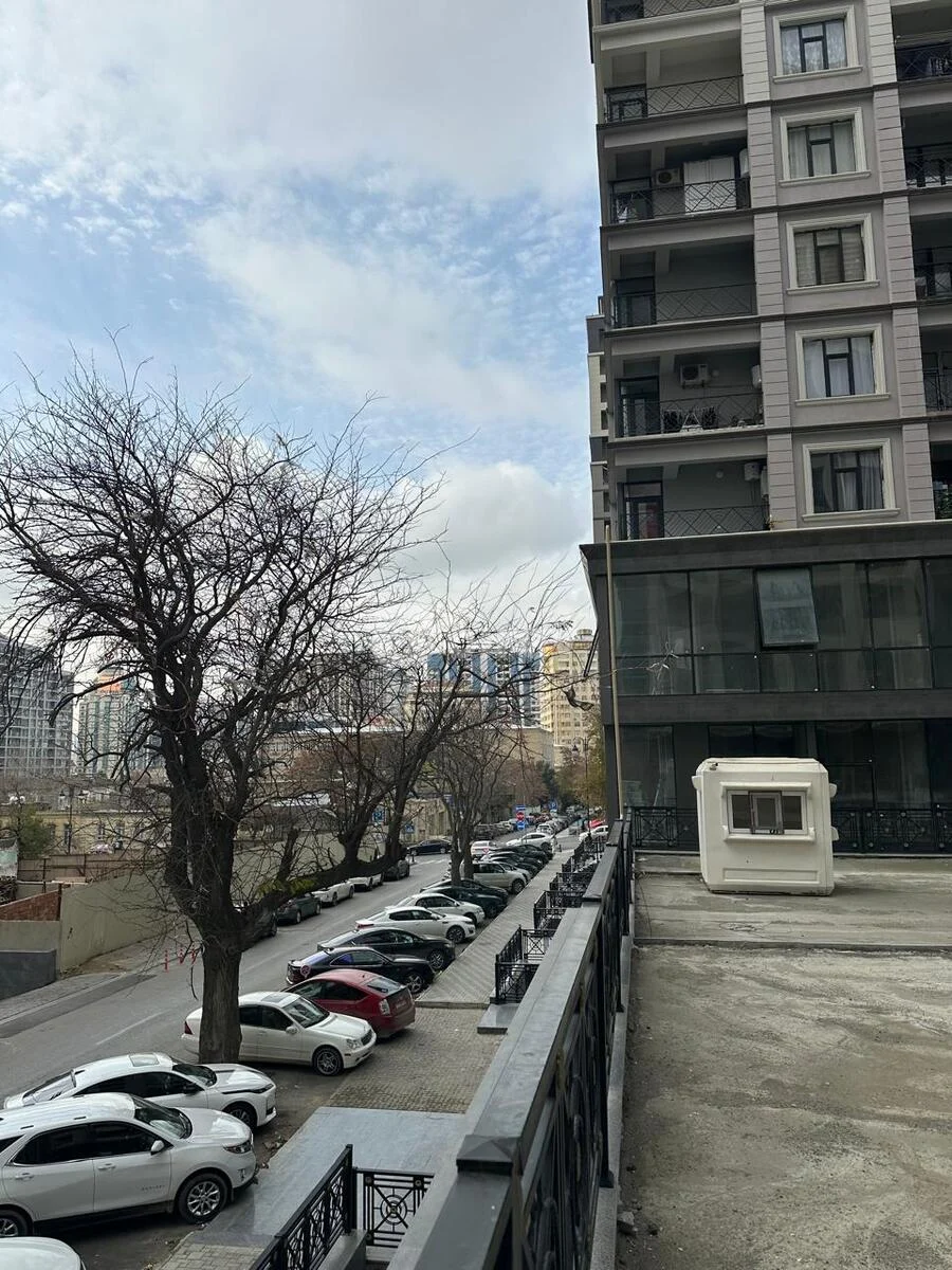 3-комнатная квартира, Насиминский район, Azadlıq prospekti, Баку — фото 2