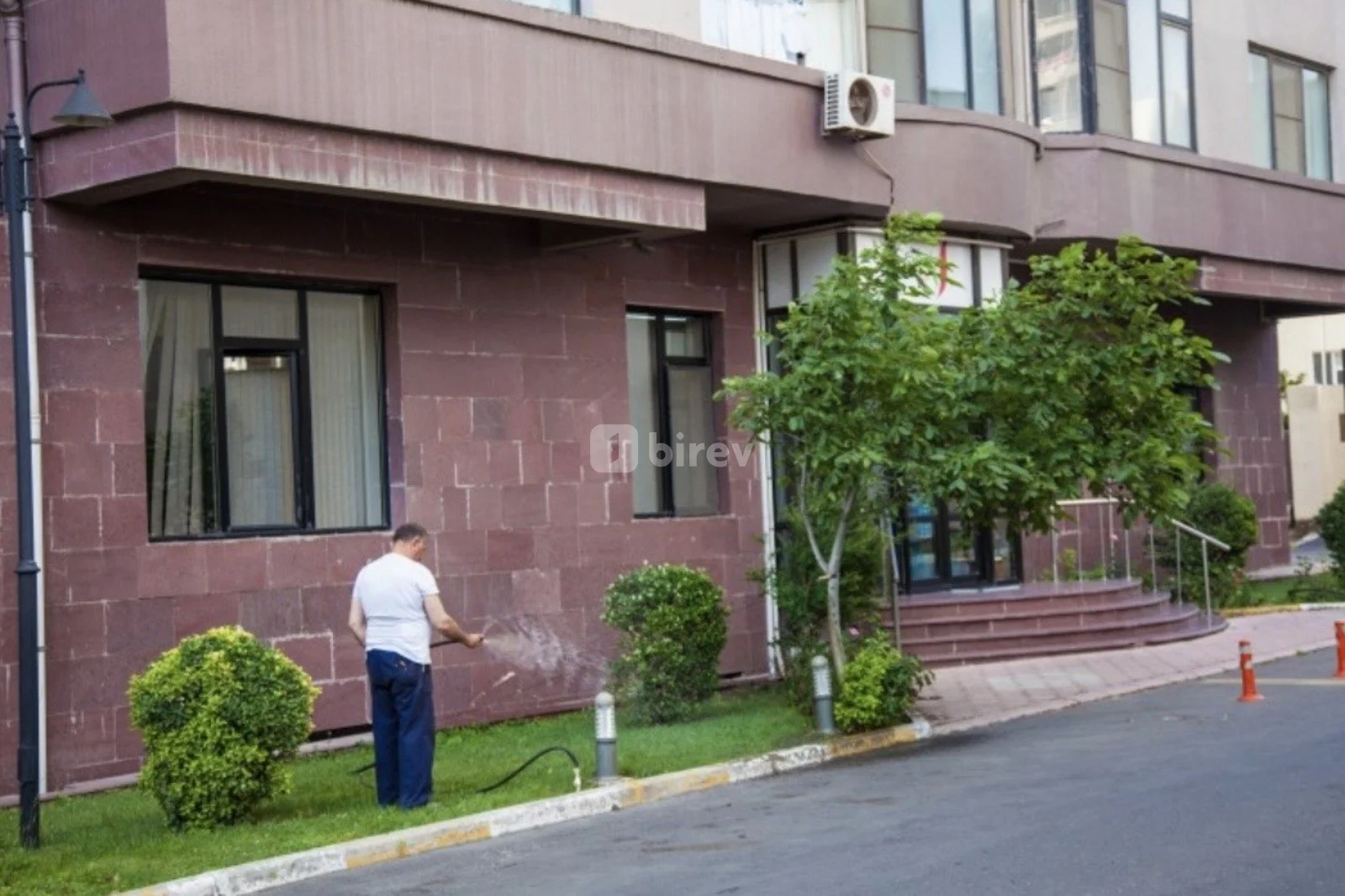 2-комнатная квартира, Наримановский район, Koroğlu Rəhimov küç., Баку — фото 4