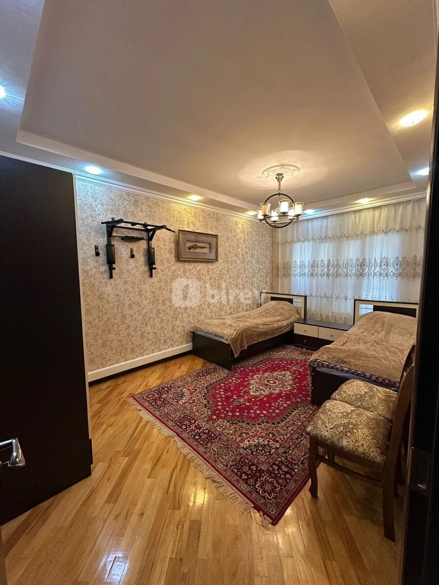 3-комнатная квартира, 4-й микрорайон, Hüseyn Seyidzadə 82, Насиминский район — фото 10
