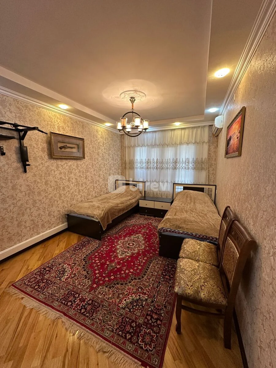 3-комнатная квартира, 4-й микрорайон, Hüseyn Seyidzadə 82, Насиминский район — фото 22
