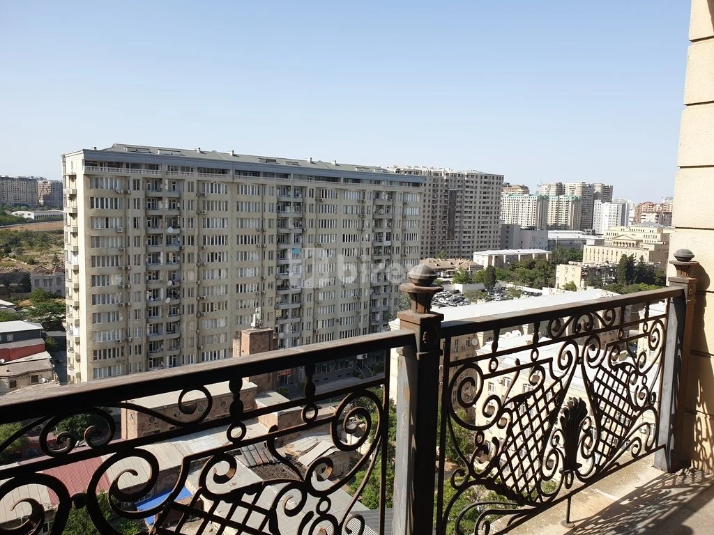 4-комнатная квартира, Насиминский район, Nizami küçəsi, Баку — фото 3
