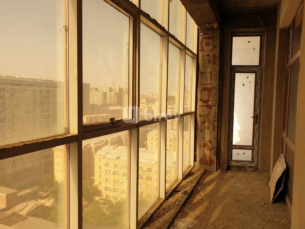 4-комнатная квартира, Насиминский район, Nizami küçəsi, Баку — фото 13