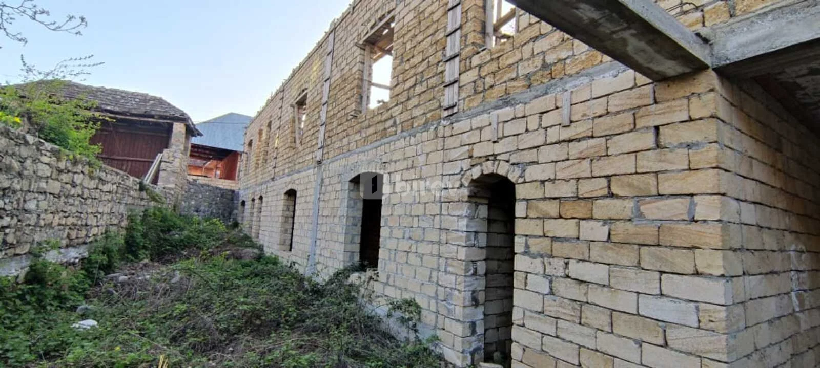 Объект, Шеки, Şəki şəhəri, Azadlıq küçəsi 7, Шеки — фото 3