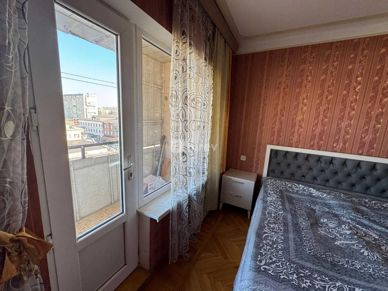 3-комнатная квартира, пос. 8-й километр, Q.QARAYEV PR-Tİ, ev.106, m.70, Низаминский район — фото 1