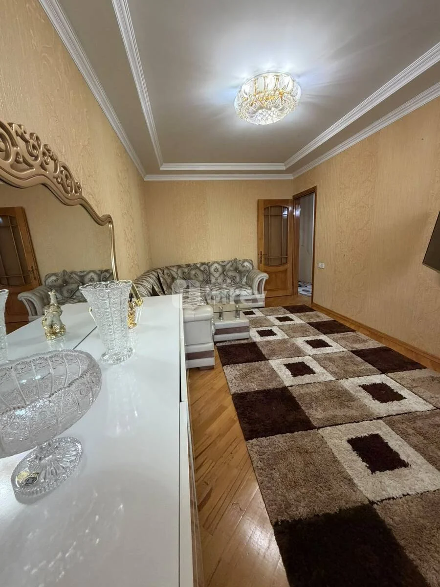 3-комнатная квартира, пос. Ясамал, Moskva prospekti, 75., Ясамальский район — фото 1