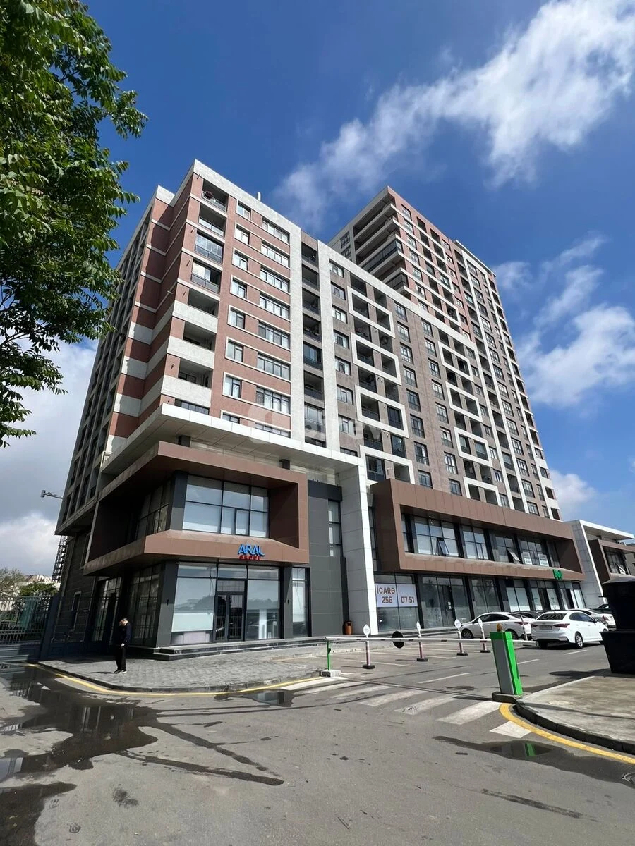 4-комнатная квартира, Насиминский район, Əbdülvahab Salamzadə küçəsi 31, Баку — фото 2