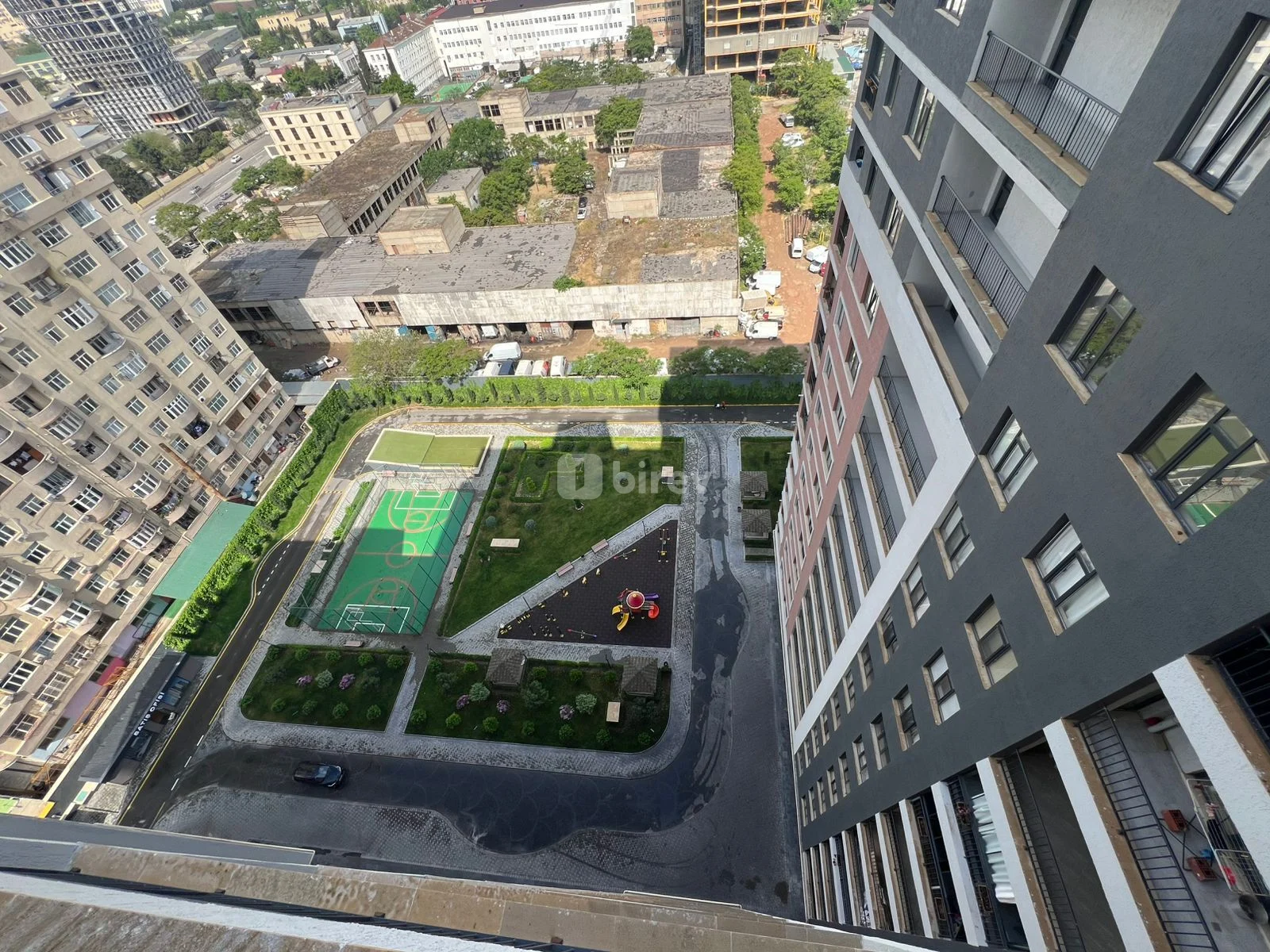4-комнатная квартира, Насиминский район, Əbdülvahab Salamzadə küçəsi 31, Баку — фото 6