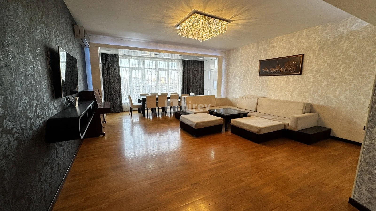 4-комнатная квартира, Хатаинский район, Natiq Əliyev 3 e, Баку — фото 1
