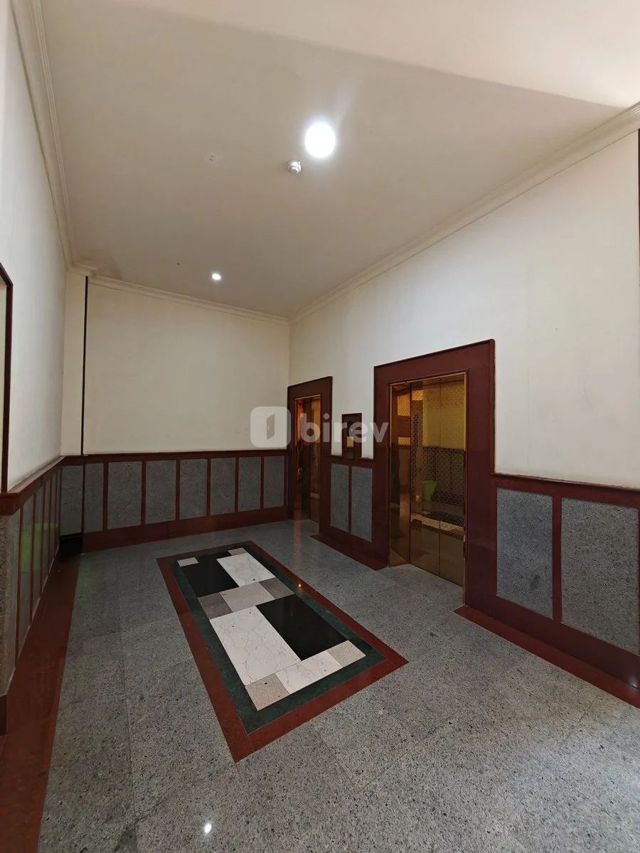 3-комнатная квартира, Сабаильский район, Fəvvarələr meydanı, Баку — фото 2