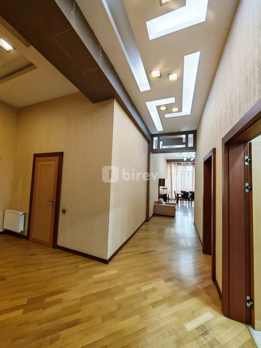 3-комнатная квартира, Сабаильский район, Fəvvarələr meydanı, Баку — фото 7