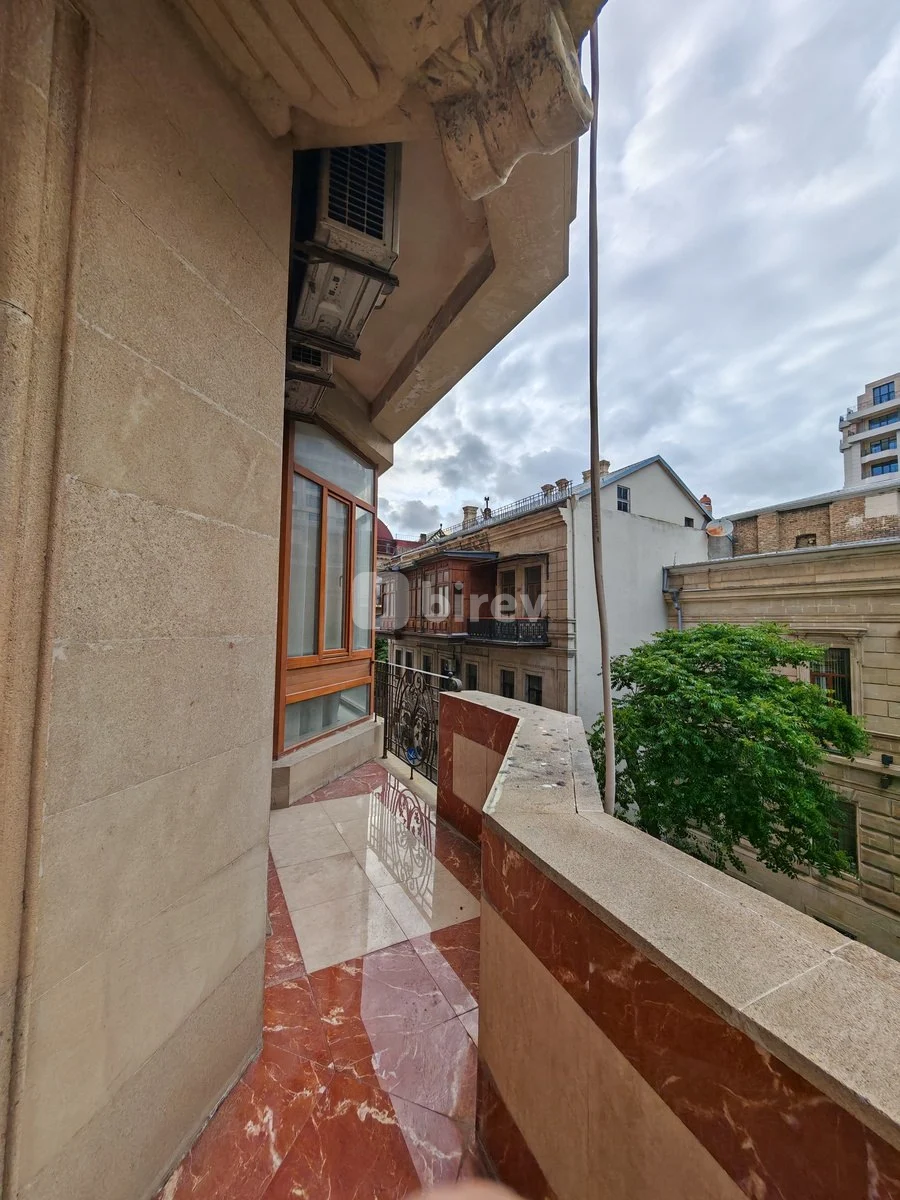 3-комнатная квартира, Сабаильский район, Fəvvarələr meydanı, Баку — фото 17