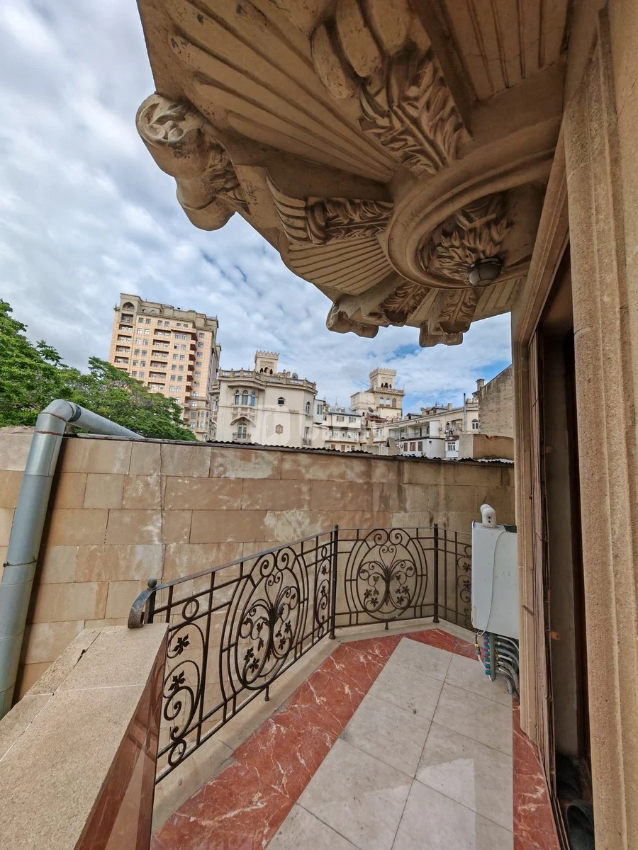 3-комнатная квартира, Сабаильский район, Fəvvarələr meydanı, Баку — фото 18