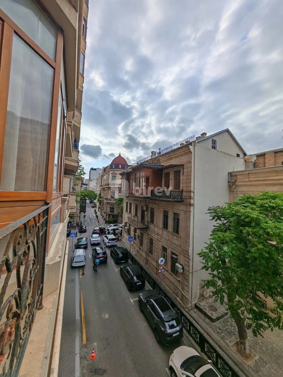 3-комнатная квартира, Сабаильский район, Fəvvarələr meydanı, Баку — фото 19