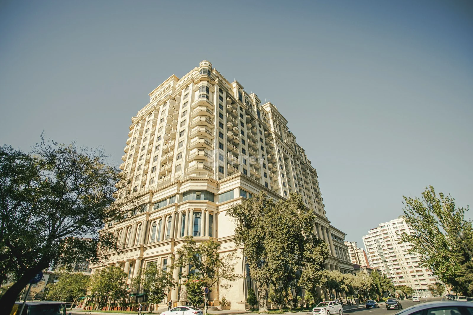 4-комнатная квартира, Ясамальский район, Şəfayət Mehdiyev küç., Баку — фото 1