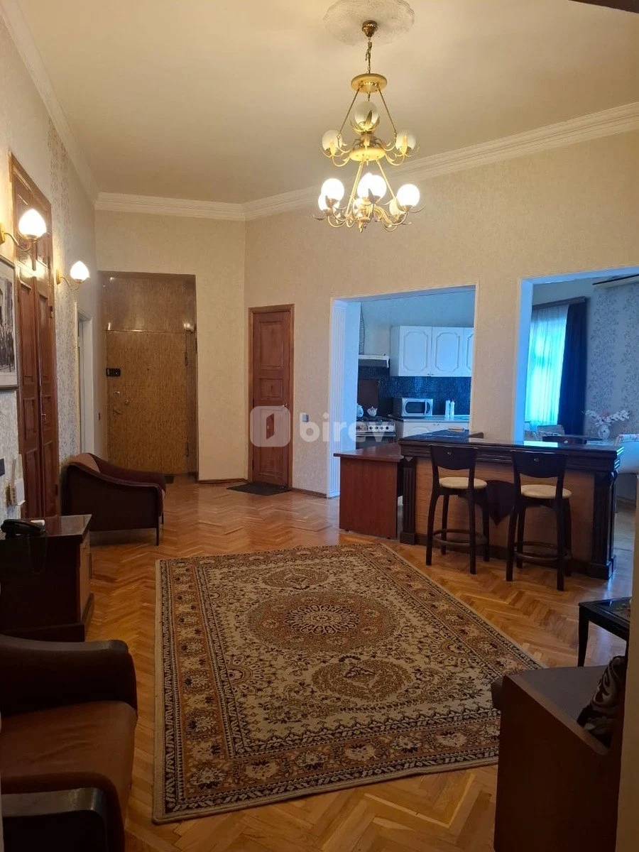 3-комнатная квартира, Насиминский район, Əlövsət Quliyev küç., Баку — фото 9