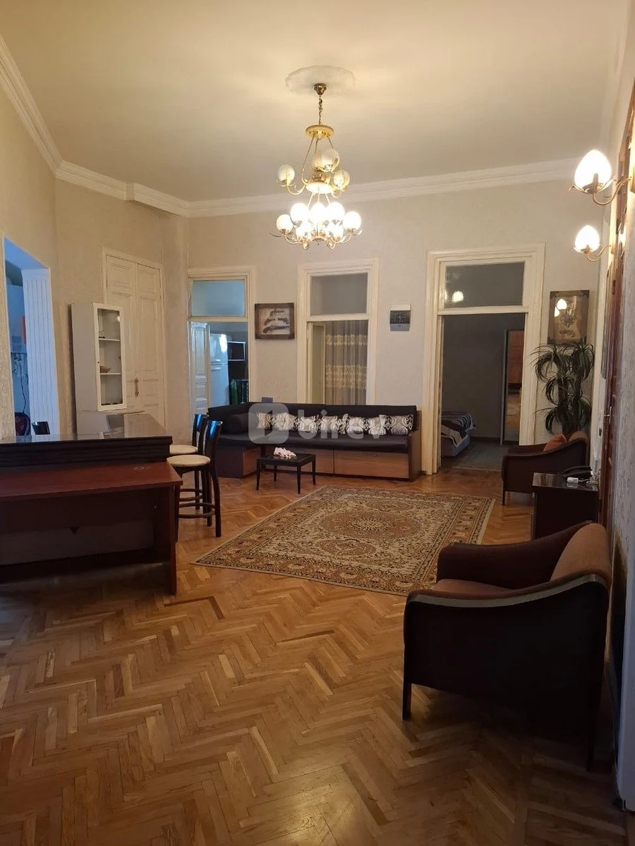 3-комнатная квартира, Насиминский район, Əlövsət Quliyev küç., Баку — фото 10