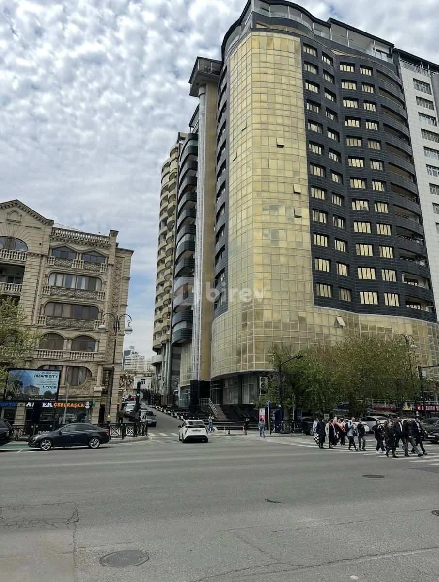 Офис, Ясамальский район, Şixəli Qurbanov küç., Баку — фото 1