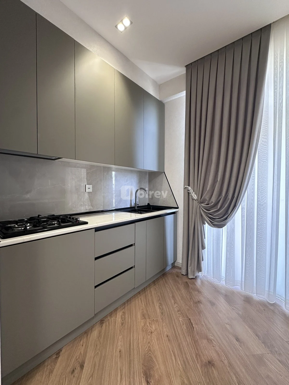 2-комнатная квартира, 8-й микрорайон, Cəfər Xəndan, Бинагадинский район — фото 16