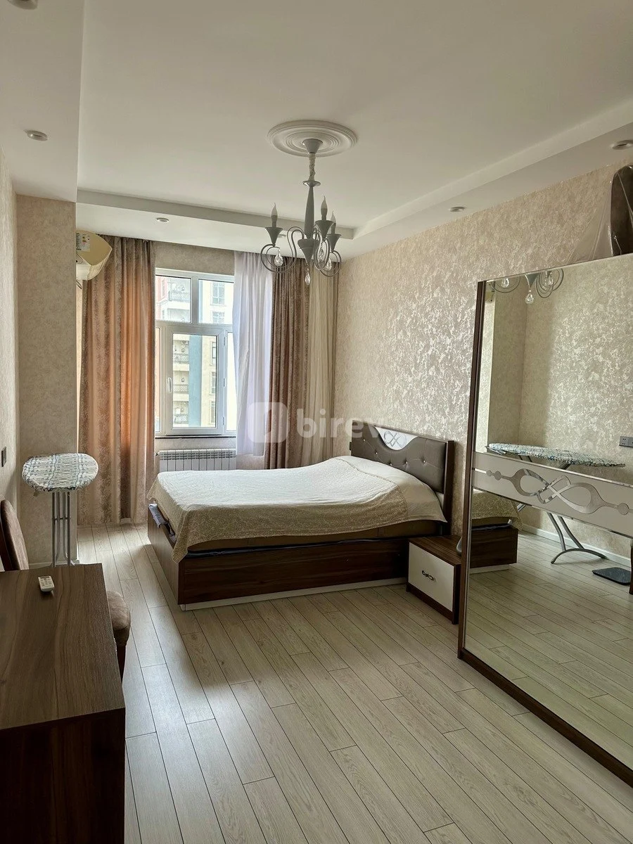 3-комнатная квартира, пос. 8-й километр, Azər Manafov 1a, Низаминский район — фото 3