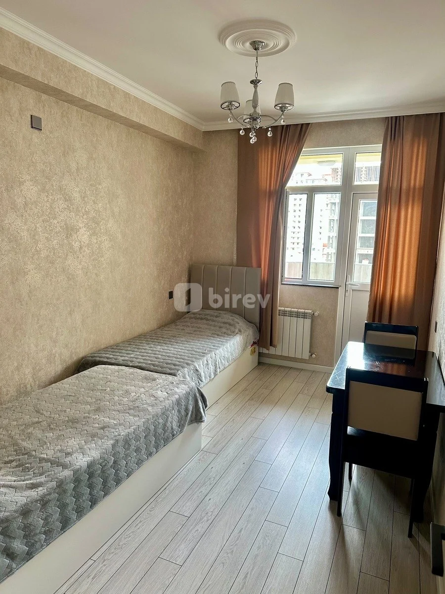 3-комнатная квартира, пос. 8-й километр, Azər Manafov 1a, Низаминский район — фото 4
