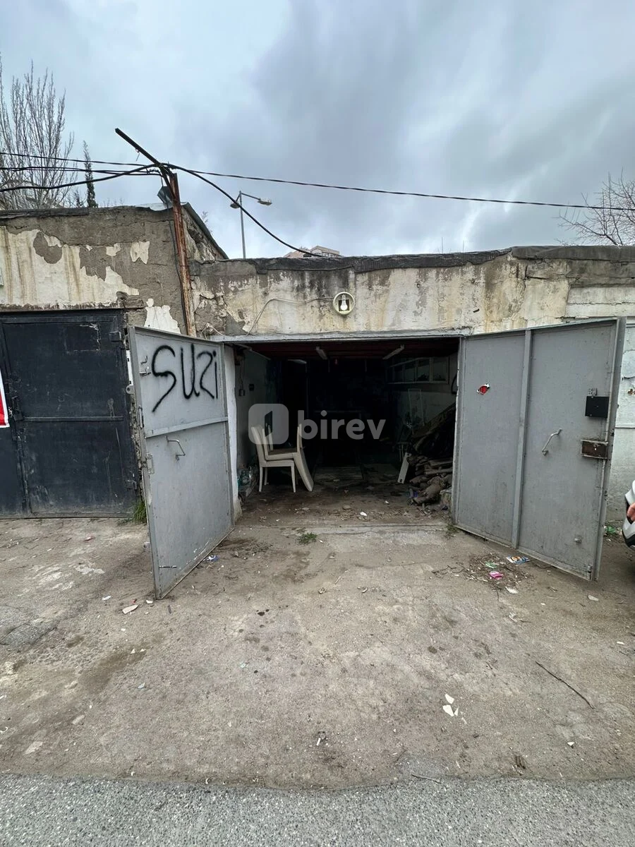 Гараж, пос. Ясамал, Hüseyn Cavid prospekti, Ясамальский район — фото 2