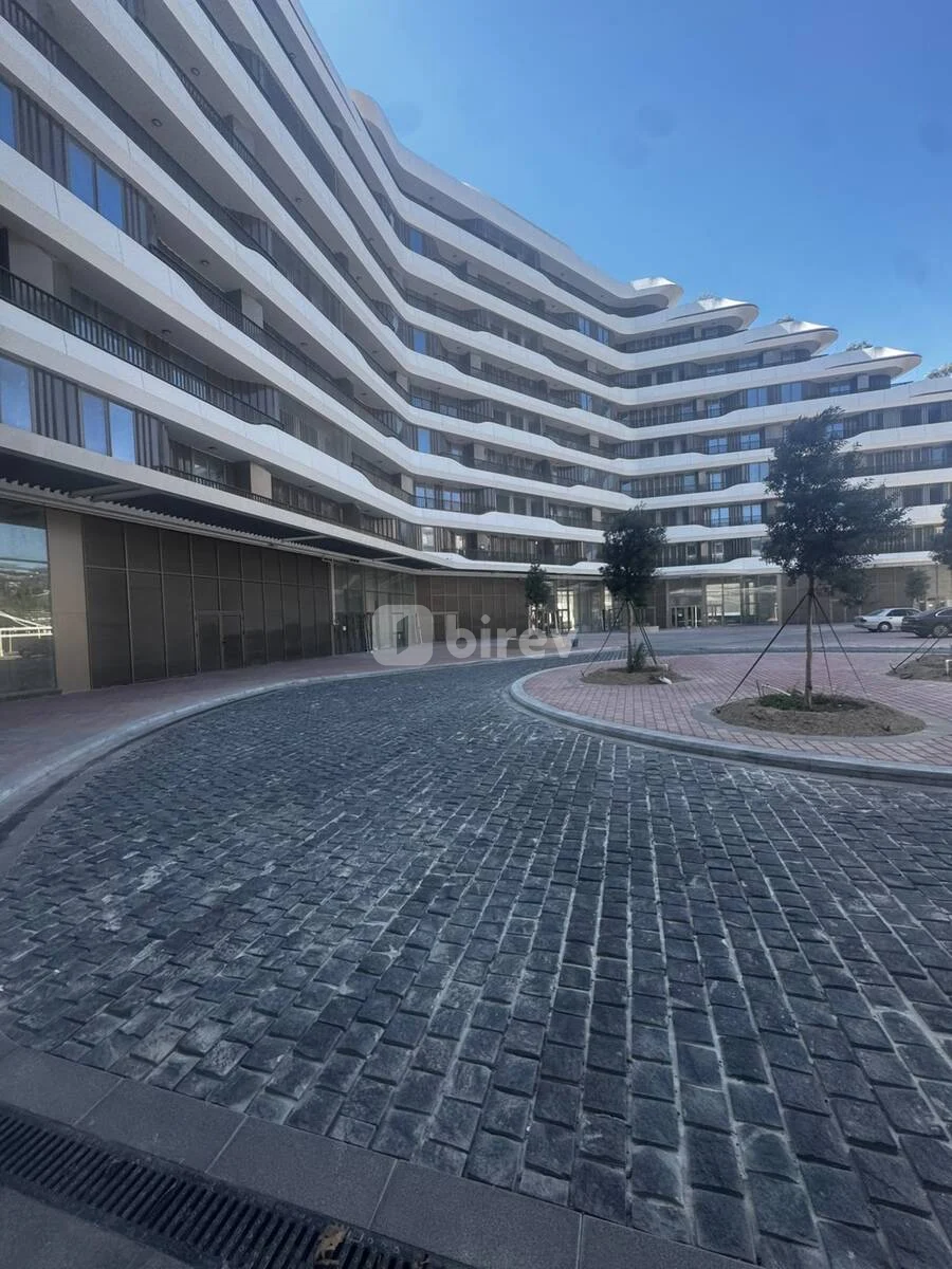 4-комнатная квартира, пос. Белый город, Ağ şəhər qəsəbəsi, Хатаинский район — фото 16