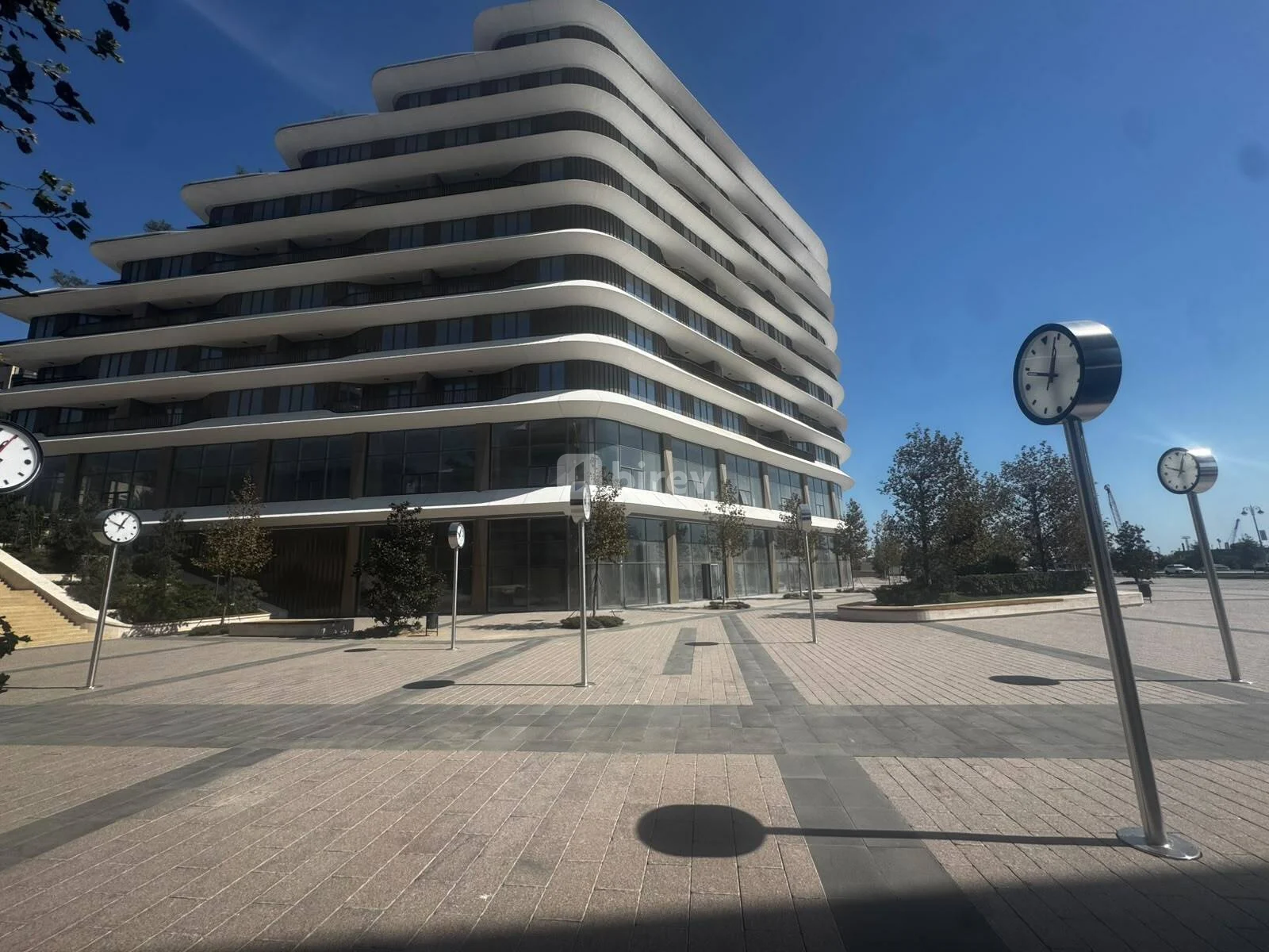 4-комнатная квартира, пос. Белый город, Ağ şəhər qəsəbəsi, Хатаинский район — фото 22