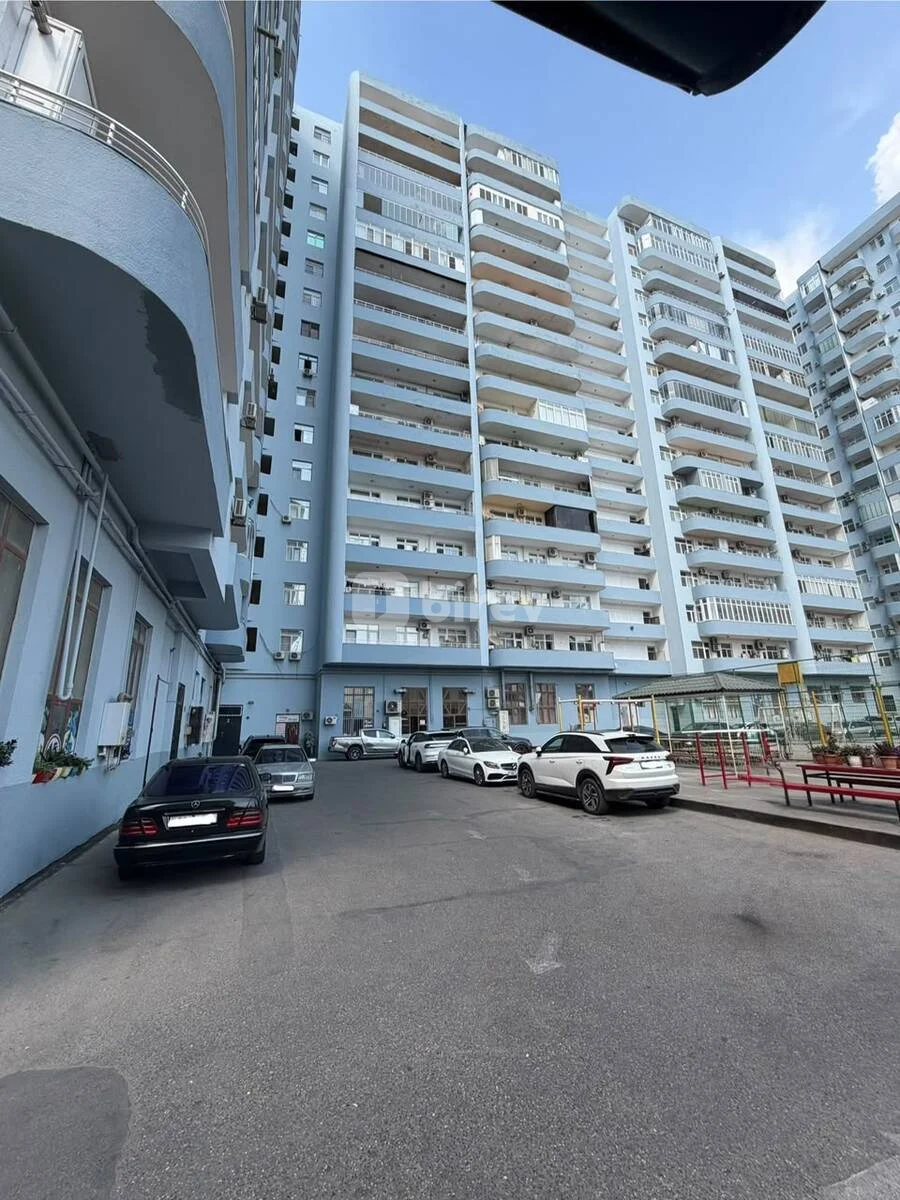 3-комнатная квартира, пос. 8-й километр, Qara Qarayev pr., Низаминский район — фото 1